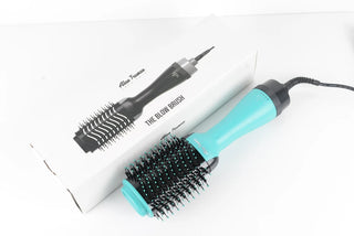 Alan Truman Blow Brush: Effectiveness on Curly Hair
